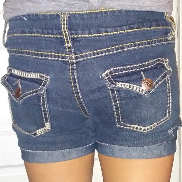 Handmade upcycle Blue Jeans /Shorts - Picture 4 of 4